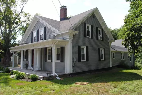 1996 Post Rd, Wells, ME 04090 photo 1