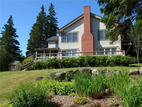 31 State Beach Rd, Vinalhaven, ME 04863 photo 1