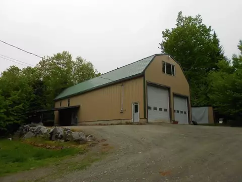 935 Mapleton Rd, Mapleton, ME 04757 photo 1