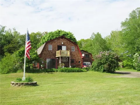 387 Main Rd, Carmel, ME 04419 photo 1