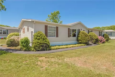 79 Brookside Cir, Ogunquit, ME 03907 photo 1