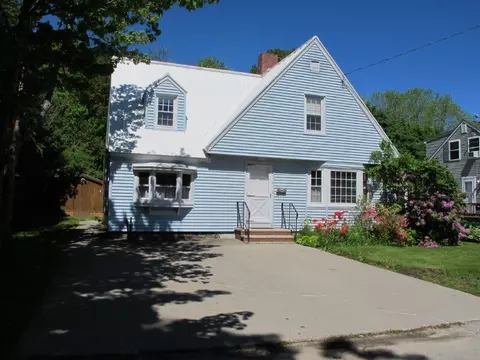 2 Vallee Ave, Waterville, ME 04901 photo 1