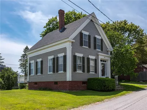 13 Somerset Pl, Bath, ME 04530 photo 1