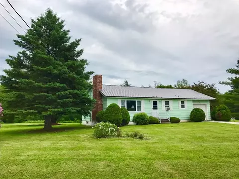 15 Black Stream Dr, Levant, ME 04456 photo 1