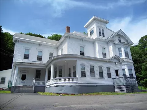 45 Main St, Dexter, ME 04930 photo 1