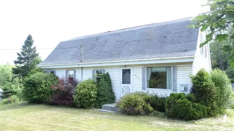 673 Blackstream Rd, Hermon, ME 04401 photo 1