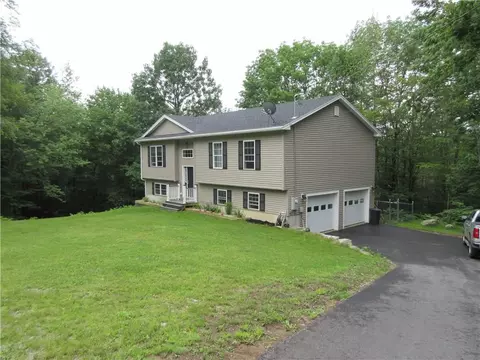 24 Wessnette Dr, Hampden, ME 04444 photo 1