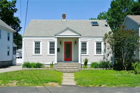 48 High St, Saco, ME 04072 photo 1