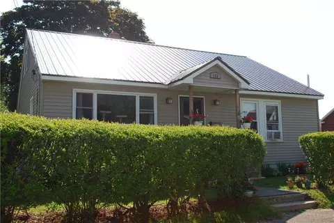 113 Aroostook Ave, Millinocket, ME 04462 photo 1