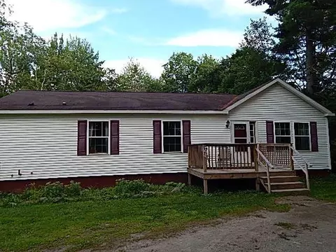27 Pineview Ave, Glenburn, ME 04401 photo 1