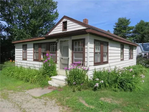 112 River Rd, Benton, ME 04901 photo 1