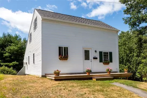 17 Dummer Street Ct, Bath, ME 04530 photo 1