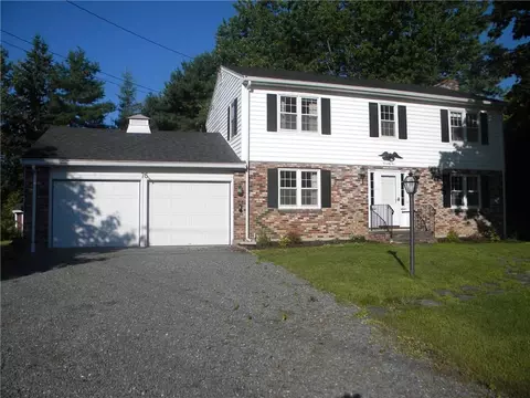 75 Longmeadow Dr, Brewer, ME 04412 photo 1