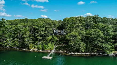 23 Quarry Point Rd, Edgecomb, ME 04556 photo 1