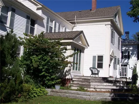 44 Pearl St, Bath, ME 04530 photo 1