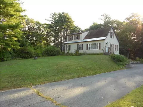 199 Middlesex Rd, Topsham, ME 04086 photo 1