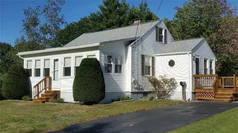 55 Hicks Rd, Augusta, ME 04330 photo 1