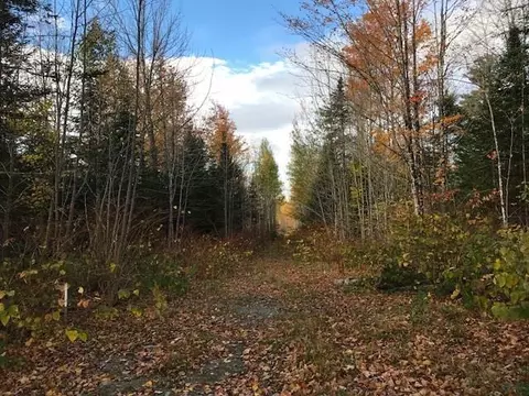111 Stagecoach Rd, Sebec, ME 04481 photo 1