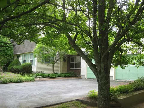 17 Glaude Ave, Biddeford, ME 04005 photo 1