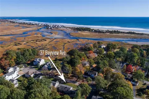 37 Bayview Ave, Ogunquit, ME 03907 photo 1