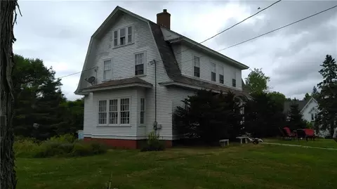 109 Springfield Rd, Danforth, ME 04424 photo 1