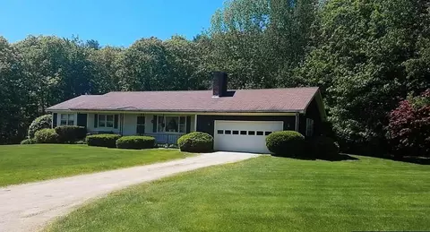 655 Foreside Rd, Topsham, ME 04086 photo 1
