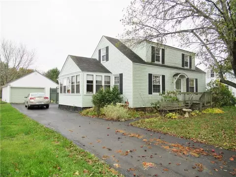 10 Violette Ave, Waterville, ME 04901 photo 1