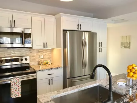 232 Middle St, Bath, ME 04530 photo 1