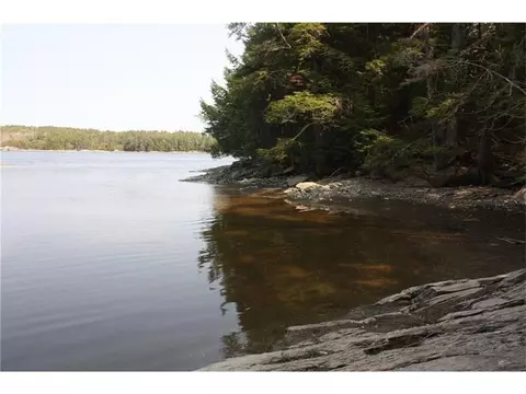 2 Goose Cove Rd, Bath, ME 04530 photo 1