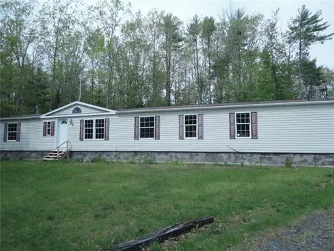 24 Maple Dr, Hope, ME 04847 photo 1