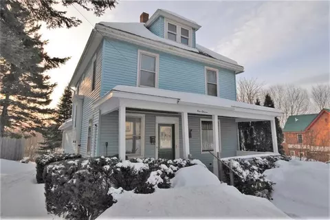 111 Parker St, Brewer, ME 04412 photo 1