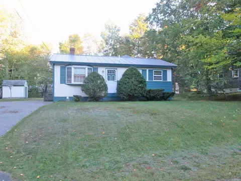 95 Canyon Dr, Millinocket, ME 04462 photo 1