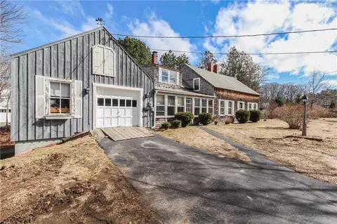 583 Pool St, Biddeford, ME 04005 photo 1