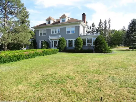 202 Central, Millinocket, ME 04462 photo 1