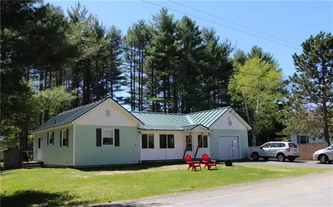 21 Knapp Ave, Milo, ME 04463 photo 1