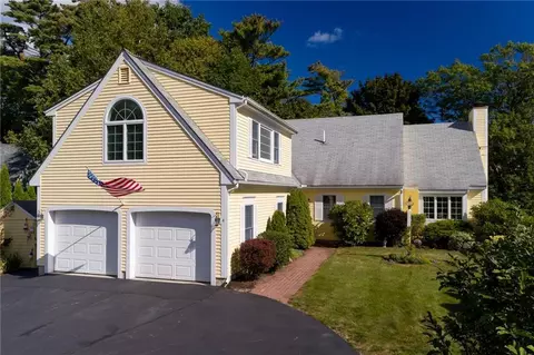 4 Abenaki Ln, Ogunquit, ME 03907 photo 1