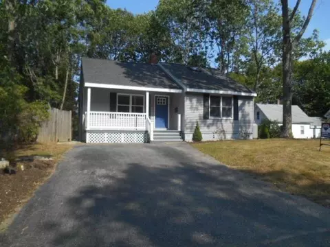 1045 High St, Bath, ME 04530 photo 1