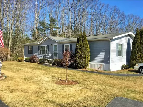 42 Brookside Cir, Ogunquit, ME 03907 photo 1