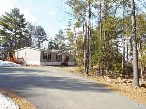 532 North St, Hermon, ME 04401 photo 1
