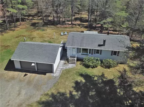 799 Forest Ave, Orono, ME 04473 photo 1