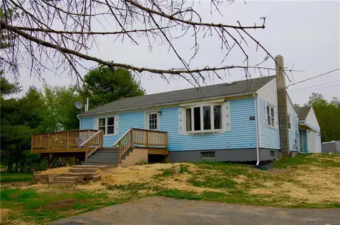 379 Cony Rd, Augusta, ME 04330 photo 1