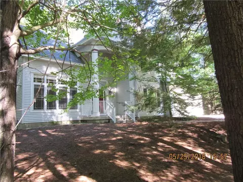 124 Clover Ln, Brewer, ME 04412 photo 1