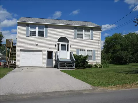 138 Chamberlain St, Brewer, ME 04412 photo 1