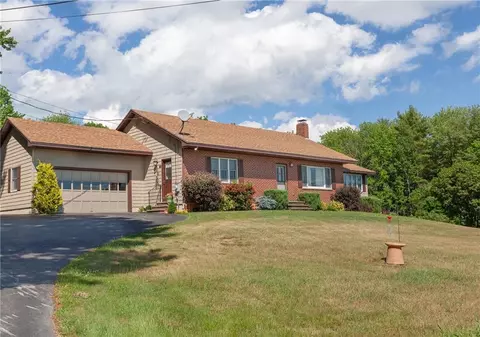 619 Hanson Ridge Rd, Springvale, ME 04083 photo 1