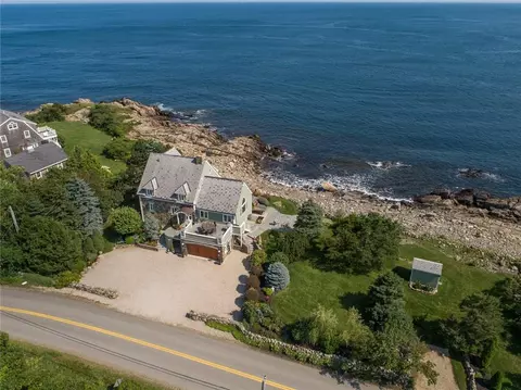 327 Shore Rd, Ogunquit, ME 03907 photo 1