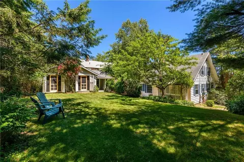 123 Stearns Rd, Ogunquit, ME 03907 photo 1