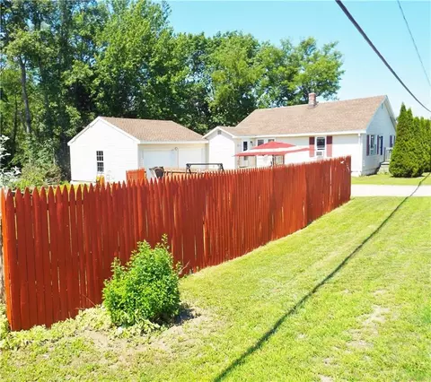 3262 Broadway, Glenburn, ME 04401 photo 1