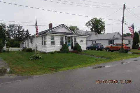4 Davis St, Howland, ME 04448 photo 1