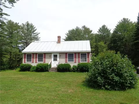 127 Main, Abbot, ME photo 1