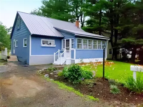 33 Riverview Rd, Hampden, ME 04444 photo 1